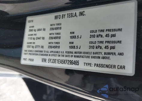 2019 Tesla Model 3 Long Range/Mid Range/Standard Range/Standard Range Plus from USA, damaged, VIN 5YJ3E1EA5KF296465